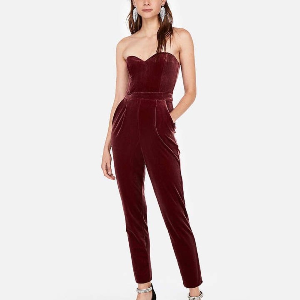 Express Velvet Strapless Sweetheart Neckline Jumpsuit In Wine Maroon Size 8 Med